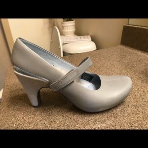 Tsubo Acrea Slingback Mary Jane Pump